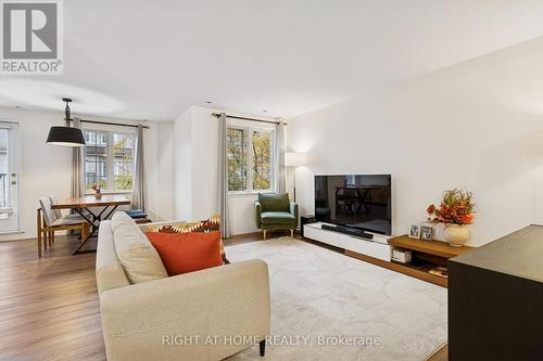 A30 - 108 Finch Avenue W, Toronto, ON - Indoor Photo Showing Living Room