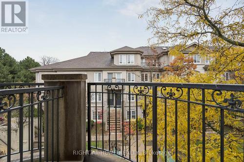 A30 - 108 Finch Avenue W, Toronto, ON - Outdoor