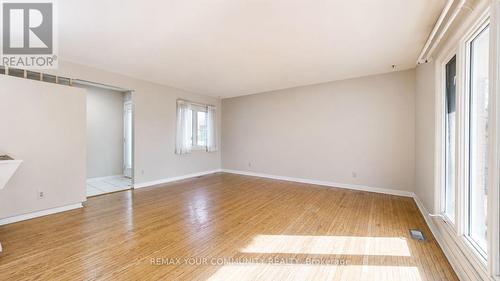 98 WIGMORE DRIVE , Toronto, Ontario M4A 2E8 4