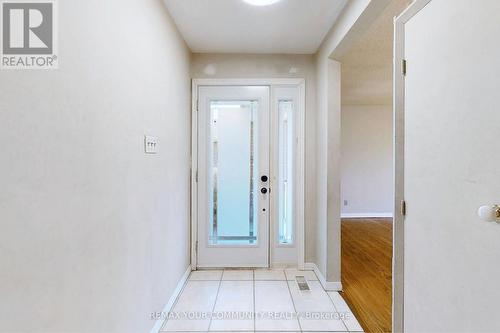 98 WIGMORE DRIVE , Toronto, Ontario M4A 2E8 5