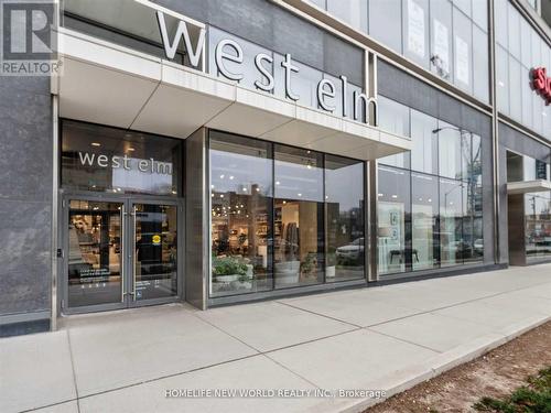 920 - 8 Hillsdale Avenue, Toronto, ON - 