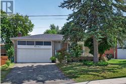 603 CUMMER AVENUE  Toronto, ON M2K 2M5