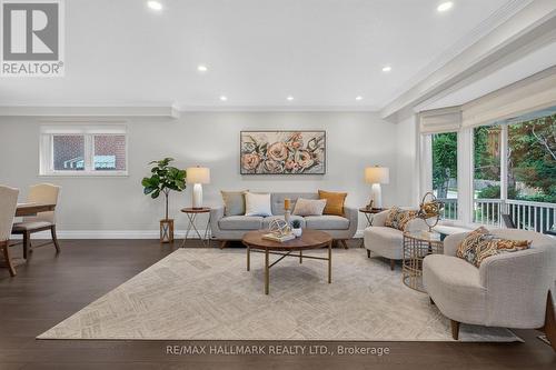 603 Cummer Avenue, Toronto, ON - Indoor Photo Showing Living Room