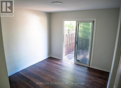 330 Grove Street E, Barrie, ON - Indoor Photo Showing Other Room