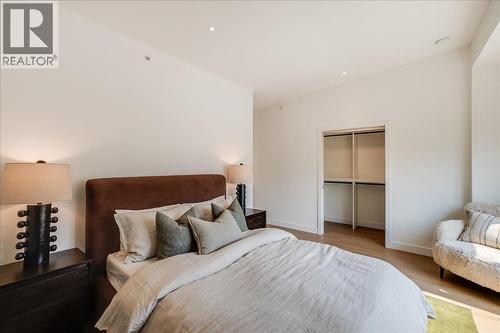 266 Baker Street Unit# 17, Nelson, BC - Indoor Photo Showing Bedroom