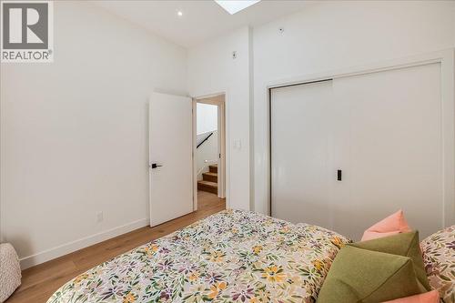 266 Baker Street Unit# 17, Nelson, BC - Indoor Photo Showing Bedroom