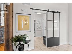 Foyer - 