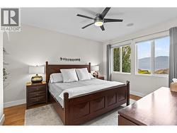 Primary Bedroom - 