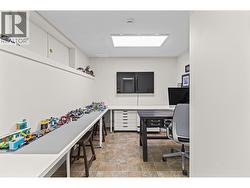 Hobby Room - 