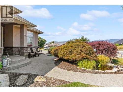 Front Yard - 1635 Gregory Road, West Kelowna, BC - Outdoor