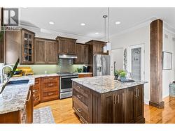 Open Kitchen - 