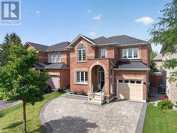 86 BEARE TRAIL  Newmarket, ON L3X 3B3