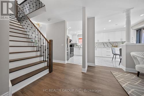 86 Beare Trail, Newmarket, ON - Indoor Photo Showing Other Room