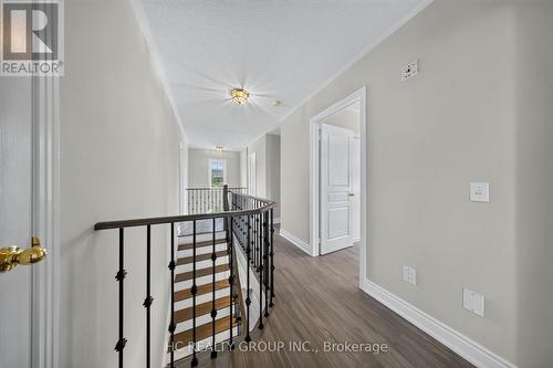 86 Beare Trail, Newmarket, ON - Indoor Photo Showing Other Room