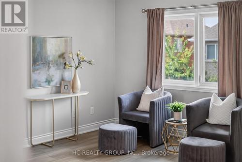 86 Beare Trail, Newmarket, ON - Indoor