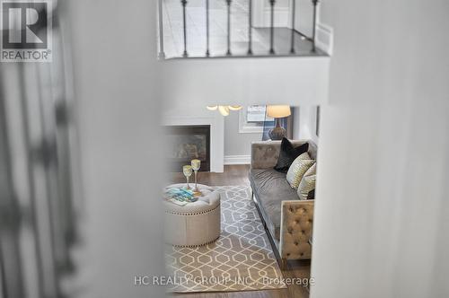 86 Beare Trail, Newmarket, ON - Indoor