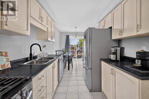 10 Lento Court, Vaughan, ON - Indoor Photo Showing Kitchen With Double Sink
