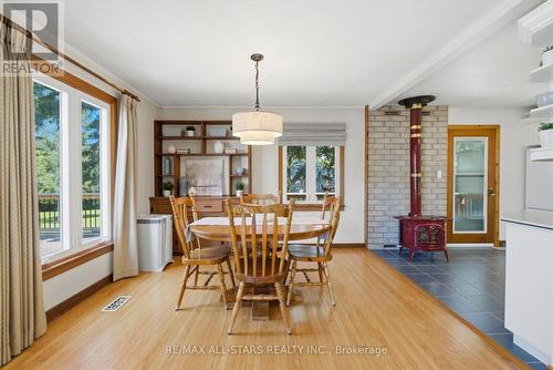 710 Regional 13 Road, Uxbridge, ON - Indoor Photo Showing Dining Room