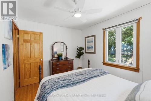 710 Regional 13 Road, Uxbridge, ON - Indoor Photo Showing Bedroom