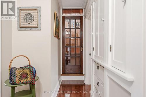 2116 Caroline Street, Burlington, ON - Indoor Photo Showing Other Room