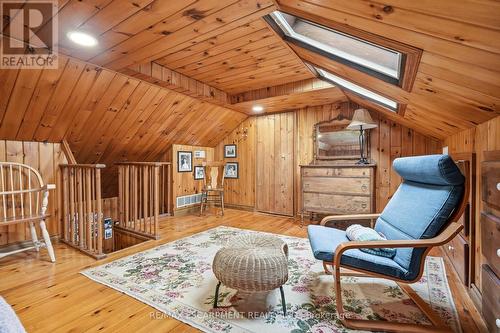 2116 Caroline Street, Burlington, ON - Indoor