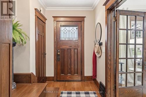 2116 Caroline Street, Burlington, ON - Indoor Photo Showing Other Room