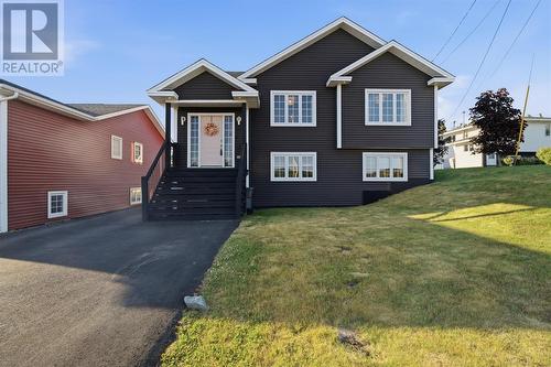 17 Lawlors Road  Paradise, NL A1L 3P1