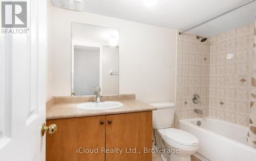 39 Flurry Circle, Brampton, ON - Indoor Photo Showing Bathroom