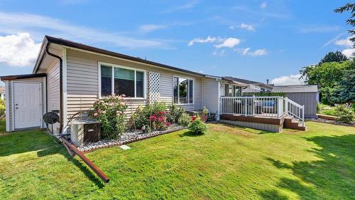 467-1260 Raymer Road, Kelowna, BC - Outdoor With Deck Patio Veranda