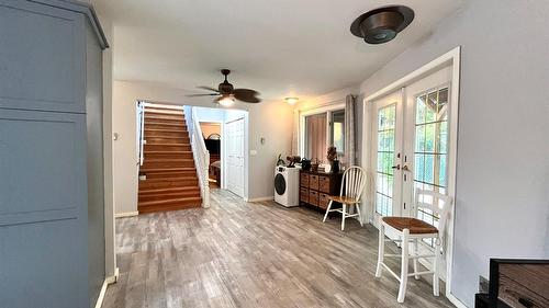 225 6Th Street, Nakusp, BC - Indoor Photo Showing Other Room