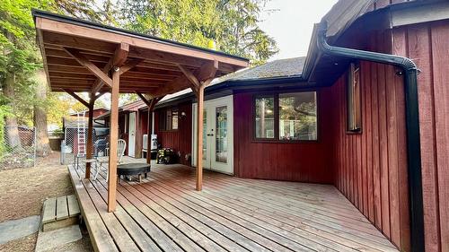 225 6Th Street, Nakusp, BC - Outdoor With Deck Patio Veranda With Exterior