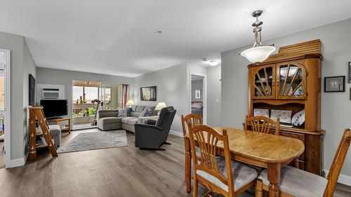 109-360 Battle Street, Kamloops, BC - Indoor
