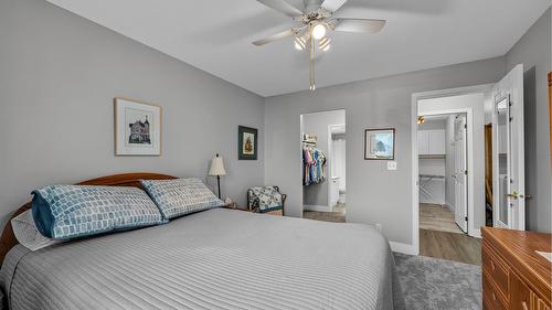 109-360 Battle Street, Kamloops, BC - Indoor Photo Showing Bedroom