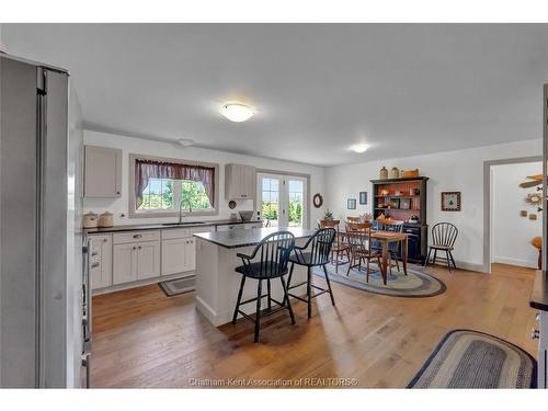 3894 St Clair Parkway, Port Lambton, ON - Indoor
