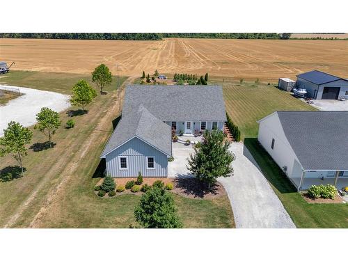 3894 St Clair Parkway, Port Lambton, ON - Outdoor