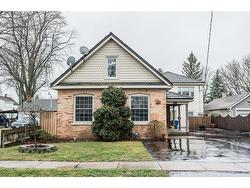26 Kendall Street  Chatham, ON N7M 2X5