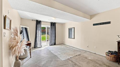 1796 Babine Avenue, Kamloops, BC - Indoor Photo Showing Other Room