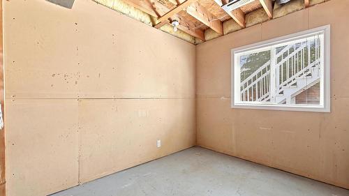 1796 Babine Avenue, Kamloops, BC - Indoor Photo Showing Other Room