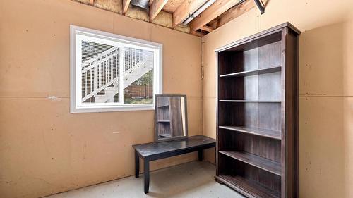 1796 Babine Avenue, Kamloops, BC - Indoor Photo Showing Other Room