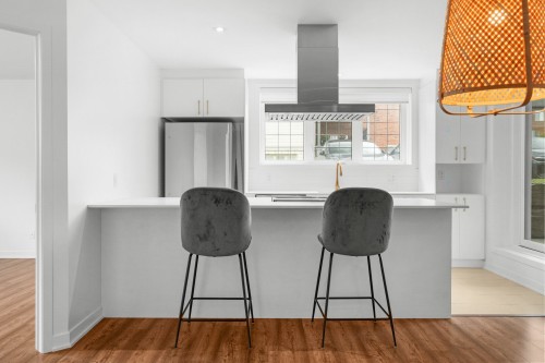 Kitchen - 1-9150 Rue Lennon, Brossard, QC - Indoor