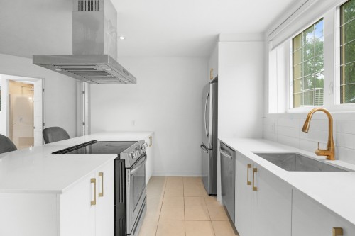 Kitchen - 1-9150 Rue Lennon, Brossard, QC - Indoor Photo Showing Kitchen