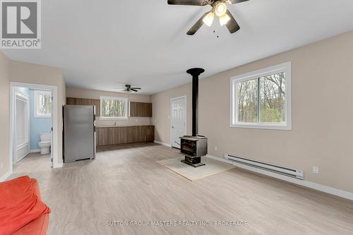 1140 St. Georges Lake Road, Frontenac (Frontenac Centre), ON - Indoor