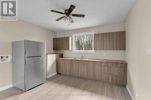 1140 St. Georges Lake Road, Frontenac (Frontenac Centre), ON - Indoor Photo Showing Kitchen