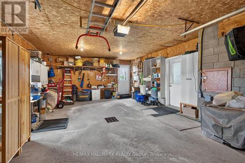 24 Bergevin Street, The Nation, ON - Indoor Photo Showing Garage