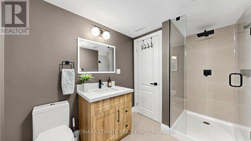 73 Bowerbank Drive, Toronto, ON - Indoor Photo Showing Bathroom