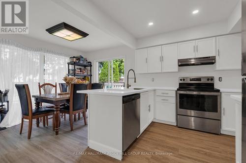 468 Grove Street E, Barrie, ON - Indoor Photo Showing Kitchen