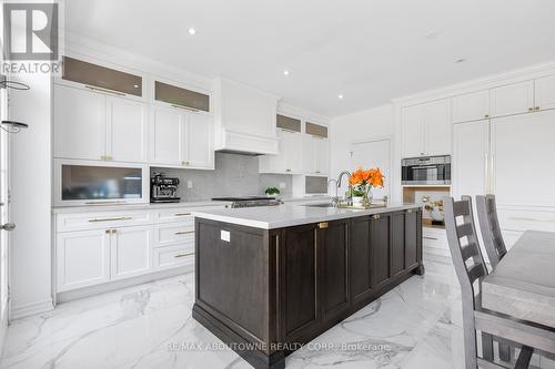3308 Liptay Avenue, Oakville, ON - Indoor Photo Showing Kitchen