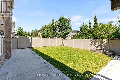 3308 Liptay Avenue, Oakville, ON - Outdoor