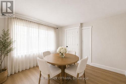 A & B - 33 Napoleon Street, Carleton Place, ON - Indoor Photo Showing Dining Room