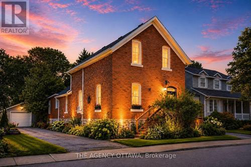 A & B - 33 Napoleon Street, Carleton Place, ON - Outdoor With Facade